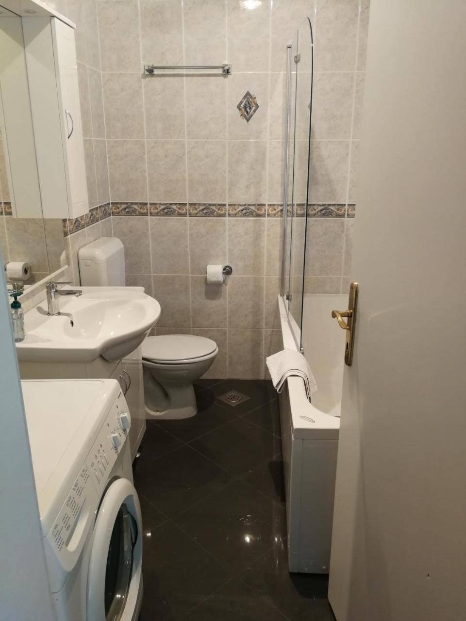 Apartments Zlatko Delic Ika Kültér fotó